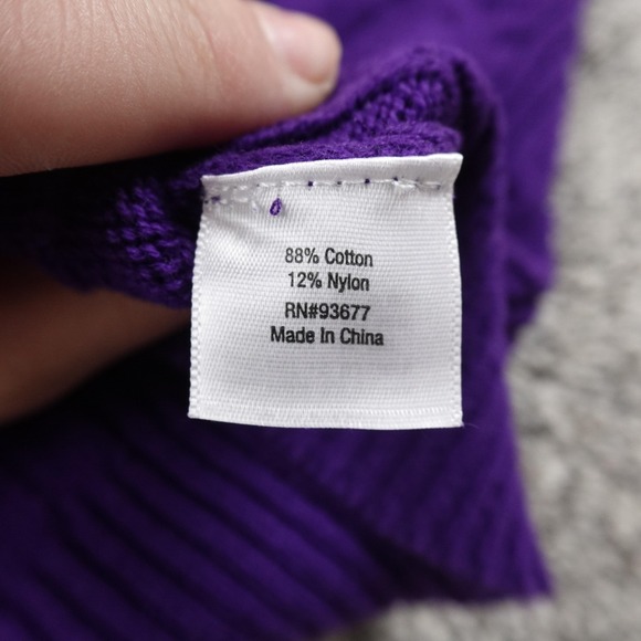 St Johns Bay Sweater Womens M Purple Blue 3D Aran Cable Knit Pullover V Neck - Picture 9 of 11